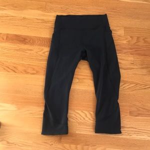 Lululemon Cropped Leggings